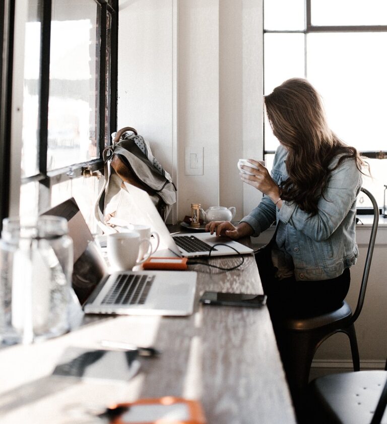 girl, woman, office, work, coffee, laptop, computer, business, busy, windows, office, office, office, office, office, work, business-2583442.jpg